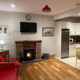 Belmullet Town Holiday Home, hotel a Belmullet