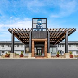 Best Western West Towne Suites, hotell i Madison
