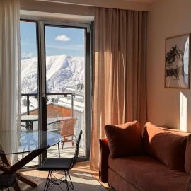Ski Zoo Apartments, new gudauri, Hotel in Kʼumlistsʼikhe