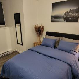 Comfortable condo in Montreal, hotel di Montreal