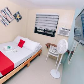 RedDoorz near Mariners Legazpi، فندق في ليغاسبي