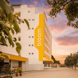 Bloom Hotel - Whitefield, hotel em Bangalore