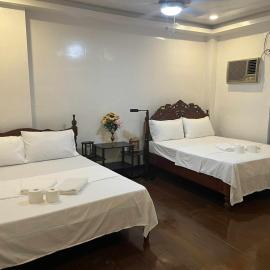 Roxas Pension House, hotel em Roxas