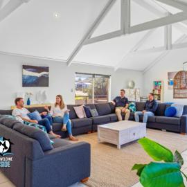 Massive Middleton Coastal Home with Next-Level Arcade & Games Room, Hotel in Middleton