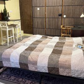 Newly Renovated Studio with Private Entrance, Hotel in Schiedam