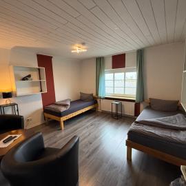 Zimmer 4, hotel in Bullendorf