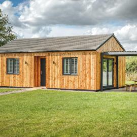 Oak Lodge