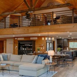 Compass Retreat for large groups, Hotel in Buchanan