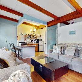 Sandy Toes Escape - Holiday House M6, hotel Wellsben