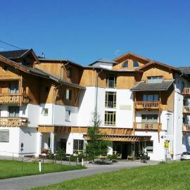 Hotel Laurenzhof, hotel Lendorfban