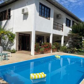 Casa da Nadir Spalla - Praia de Cumuruxatiba, hotel i Prado