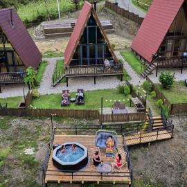 UkhutiEcoHouse, khách sạn ở Vani