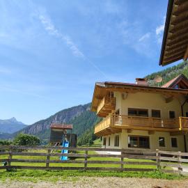 Ferienwohnung Schmölzerhof, hotel din Vals