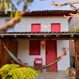 Casa Vulva Caraíva l Hostel feminino com vibe de lar, hotel a Caraíva