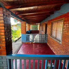 Alquiler de casa, hotel en Puerto Iguazú