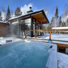 Viesnīca Slow Living Lodge- SPA - Pet friendly pilsētā Saint Come