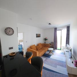 Cozy nest, hotel u gradu Tatu City