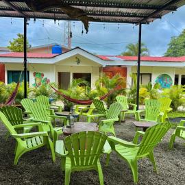 Kalunay Hostel - Breakfast included, hotel en Puerto Viejo
