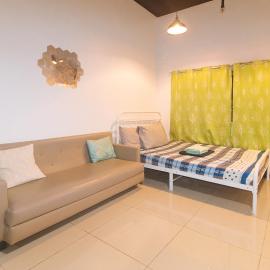San Marino JY7 Rentals by RedDoorz