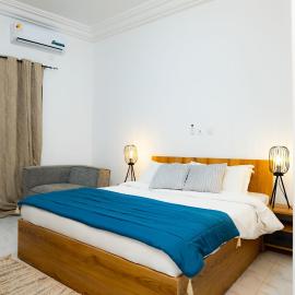 Casa Hôtel Résidence, hotel u gradu Abidžan
