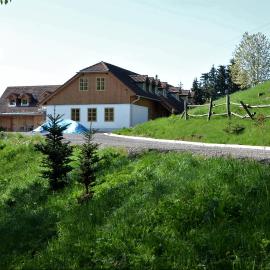 Chata pod Červenou studňou, hotel in Banská Štiavnica