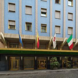 Exe Majestic, hotel v Neapole