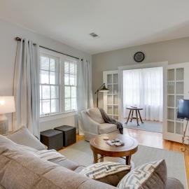 Charming Cottage w/ Mississippi River Views!