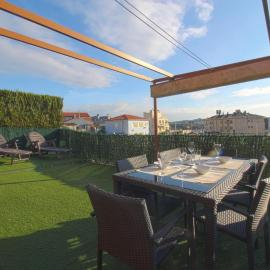 La Casa del Muelle, hotel i Suances