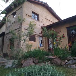 Casa Amarilla