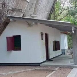 Thalpathwewa Cave Temple, hotel a Kaduruwewa