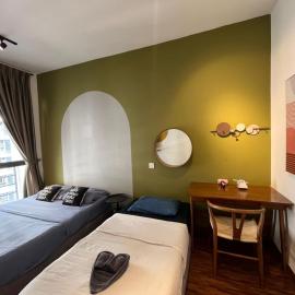 K avenue Studio room 2bed A06 near airport by GC, hotel in Donggongon