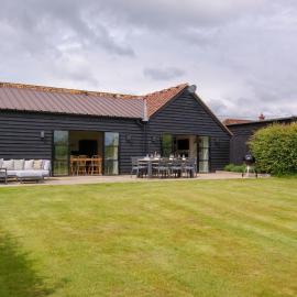 Valley Barn