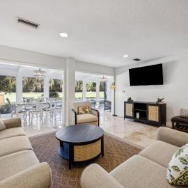 3326 Fairway Oaks