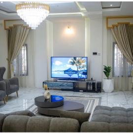 Aniyah Home, מלון בOkpanam