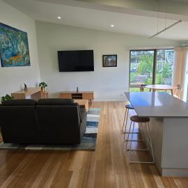 Urban Retreat near Hobart & Airport, Port Arthur, hotel in Penna