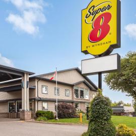 Super 8 by Wyndham Sault Ste Marie On, hotel en Sault Ste. Marie