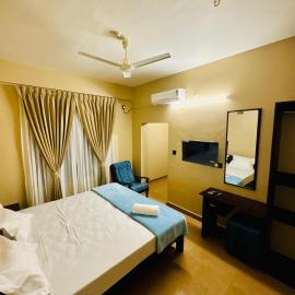 Viesnīca Venice villa varkala cliff -luxurious rooms and apartments pilsētā Varkala