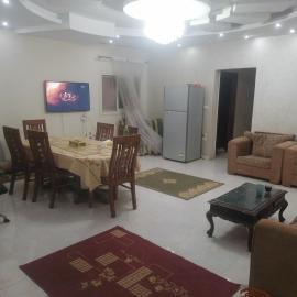 الزقازيق فلل الجامعه برج رويال بلازا, hotel in Kafr az Zand