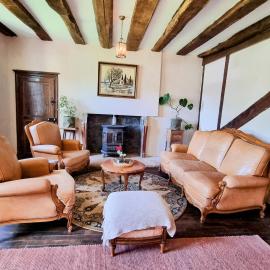 La Celle-En-Morvan में, होटल L'ancien Presbytère