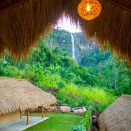 Whisper Point Eco Resort Diyaluma, hotel in Koslanda