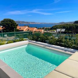 Like at Home - Boutique A6 Sea view, Private Terrace & Pool, hotel din Palau
