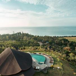 Ketanu Bamboo Lodge Sumba, hotel din Praikalogu