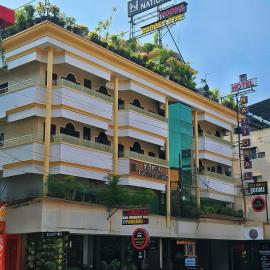 Hotel National Tourist Home, מלון בטריסור