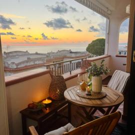 Brezza Calabra Sea View Apartments, hotel v destinaci Scalea