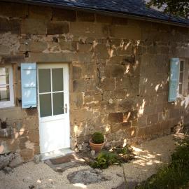 Maison de charme près du Lac du Causse - 5 pers, hotel in Lissac-sur-Couze