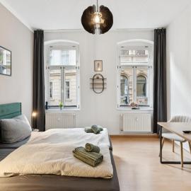 Larooms KU11 - Zentrales & charmantes Altbauapartment - All inclusiv! in Halle Saale