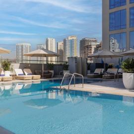 Holiday Inn Dubai Jumeirah Village Circle by IHG, hotel v Dubaju