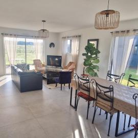 Jolie maison moderne à Séné à proximité du Golfe du Morbihan