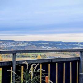 Weltenbummler Lodge in Schwarzenberg, hotel v destinaci Schwarzenberg/Erzgebirge