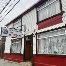 Hostal y Residencial El Mundial, hotel v destinaci Puerto Natales